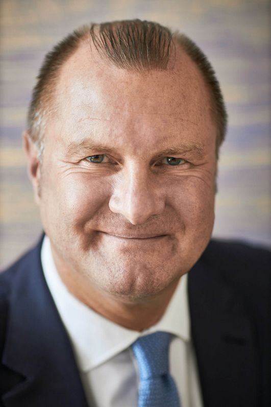 Portätbild von Prof. Dr. med. Dr. med. habil. Michael Sauerbier, Frankfurter Kongress-Botschafter.