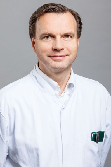 Portätbild von Prof. Dr. med. Timo Stöver Frankfurter Kongress-Botschafter.